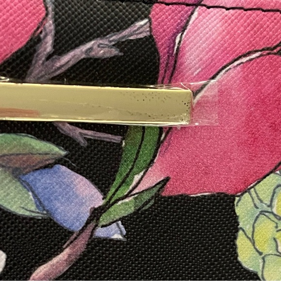 NWOT Steven Madden Pink Floral Print Wristlet Wallet Black Faux Leather Clutch - Picture 4 of 10